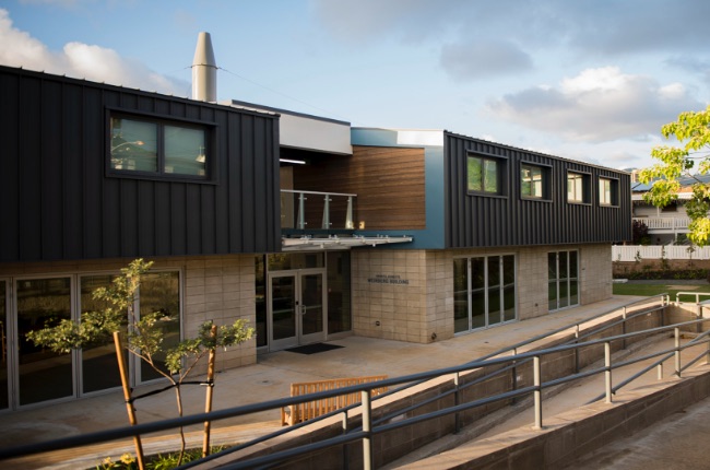 Pacific Buddhist Academy school building